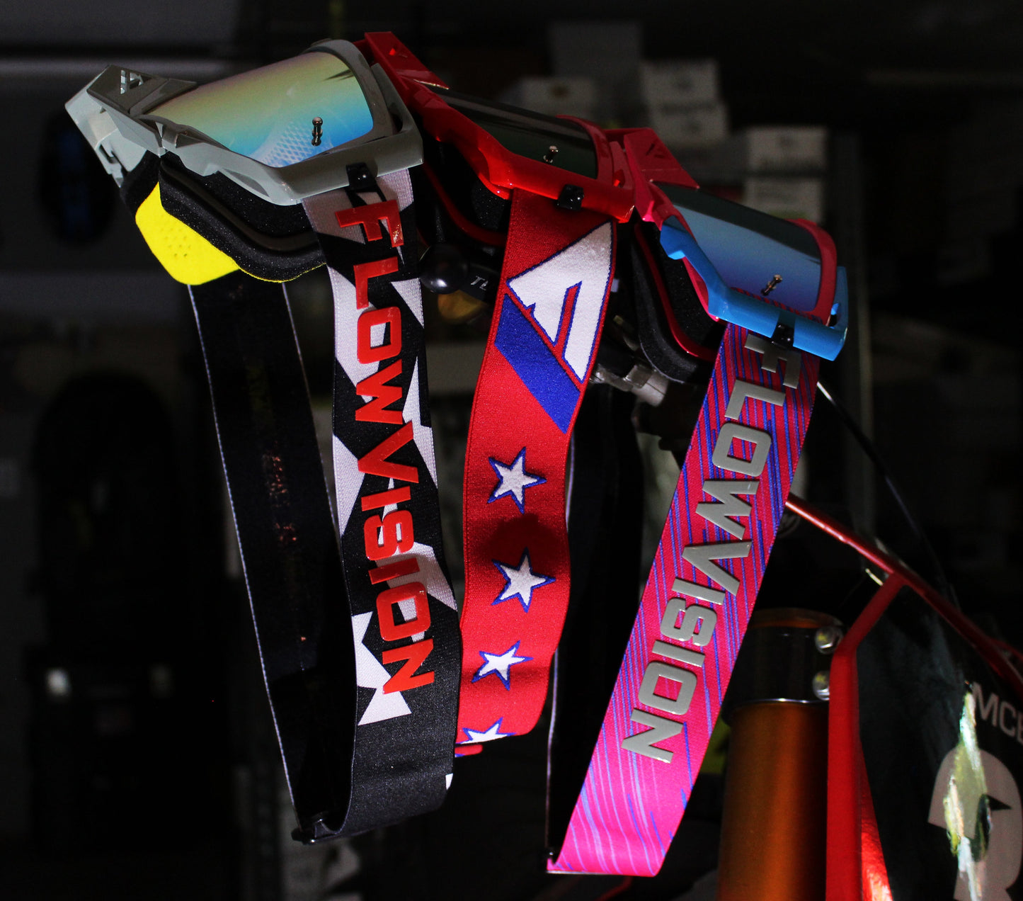 Flow Vision Rythem™ Motocross Goggle: The Cru