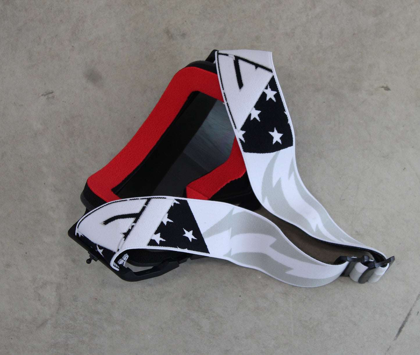 Flow Vision Rythem™ Motocross Goggle: 2nd Amendment